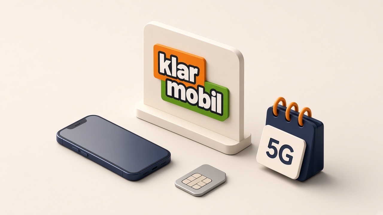 Isometrische Szene Mit Smartphone, Mast, Esim Und Echtem Klarmobil-Logo Auf Einer Karte